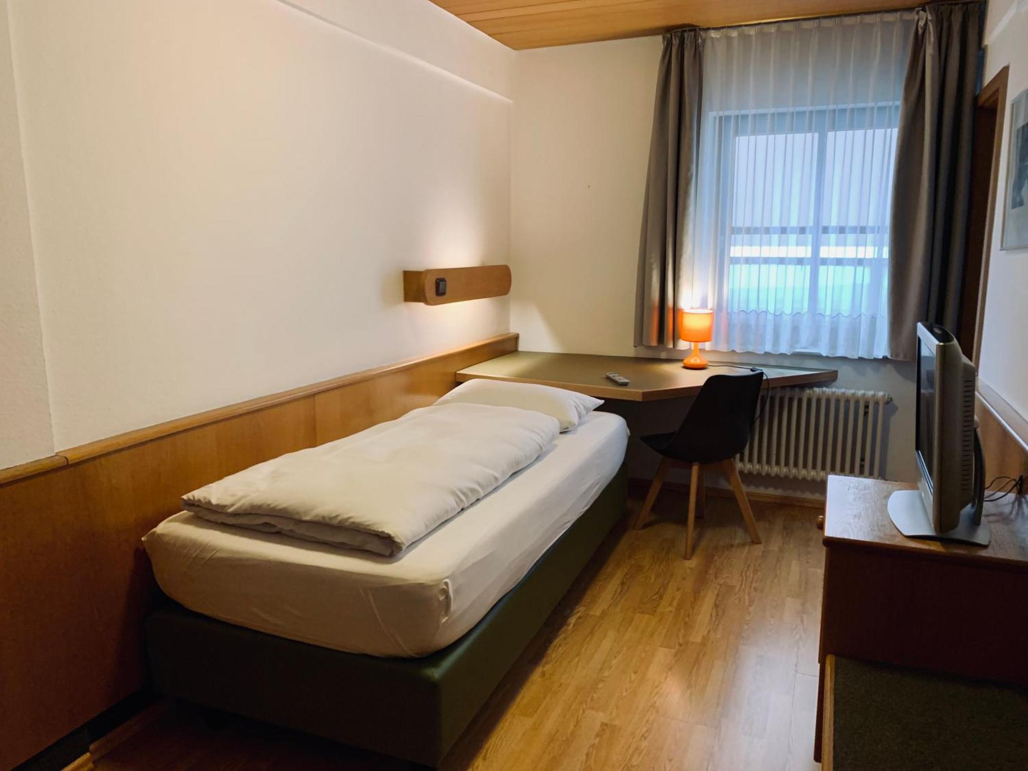 Hotel Waldhorn Stuttgart Zimmer foto